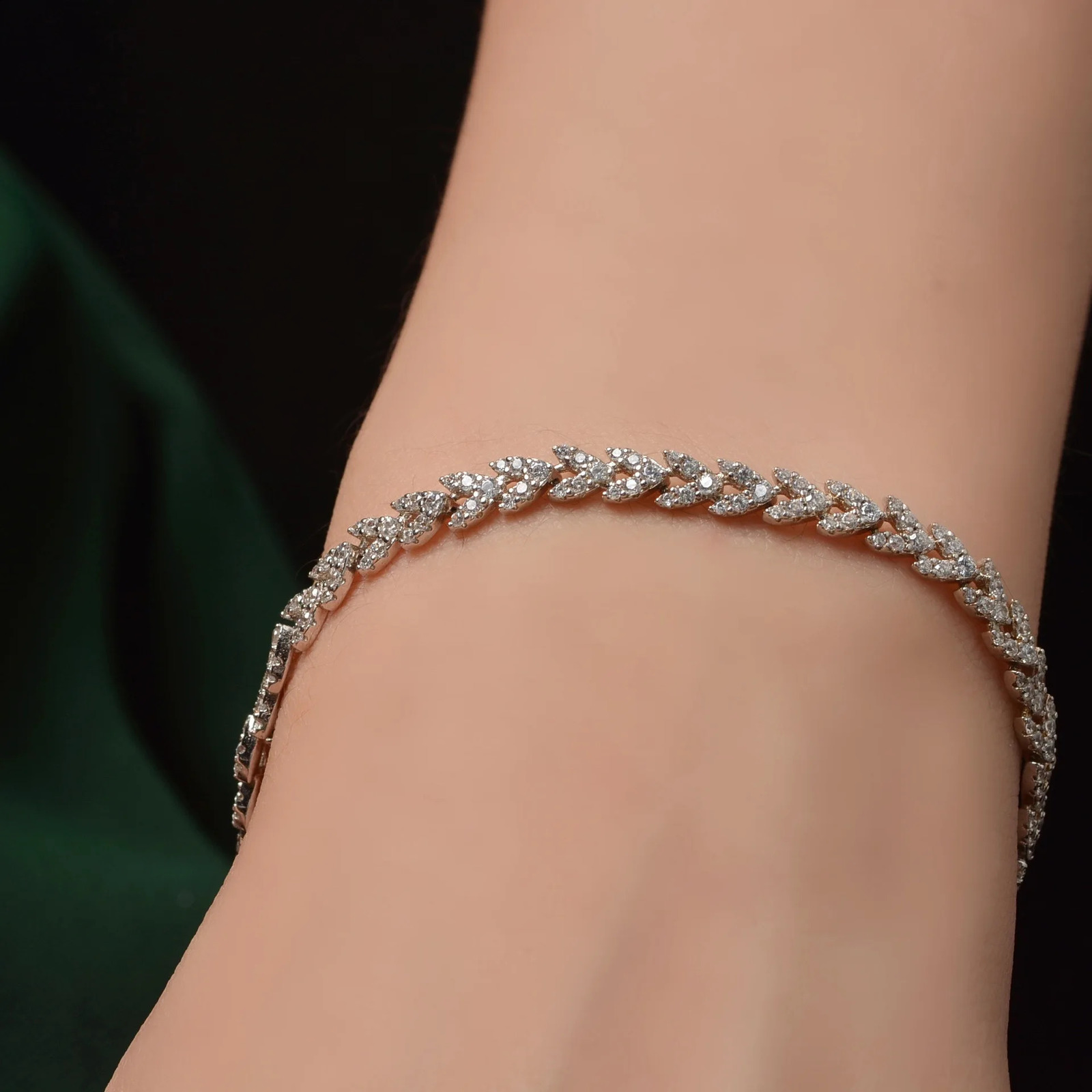 LORIELE 100% Solid Silver 925 Lab Diamonds Simulated Bracelets for Women Girls Wedding Cocktail Party Fine Jewelry 250121