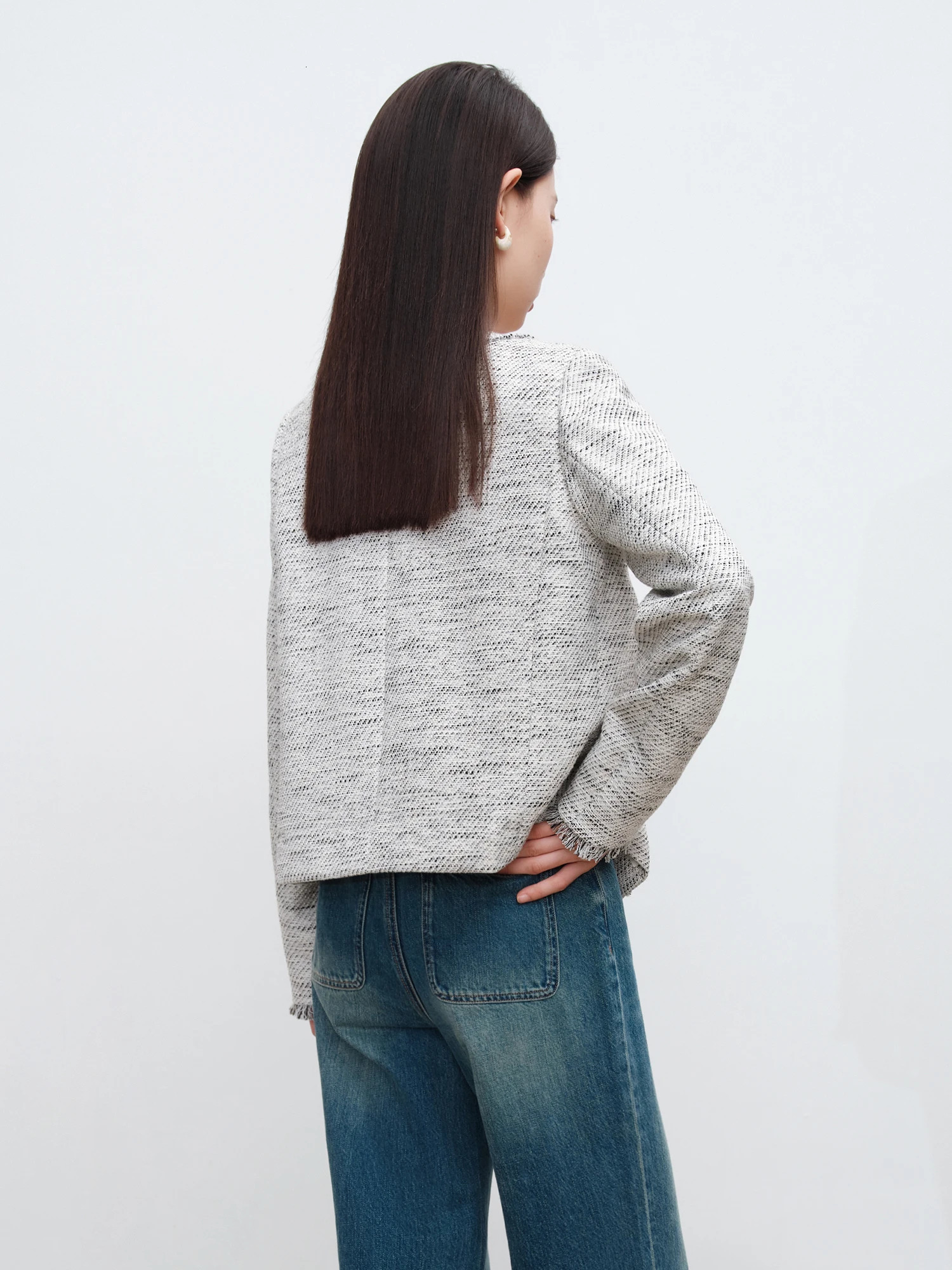 ZIQIAO Women Tweed Jackets Front Shoulder Temperament Short Grey French Style Cotton Coats Office Lady Round Neck Coat 24ZQ94278 250122