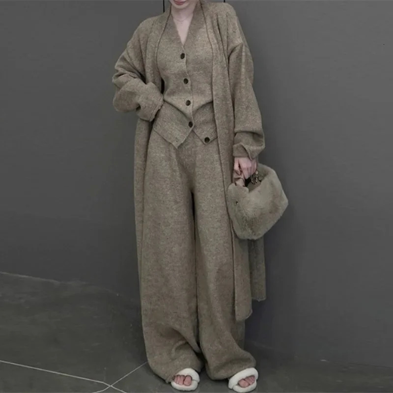 Vest Cardigan Wide Leg Pants Three Piece Set Casual Style Autumn and Winter Item Solid Color Fashionable Sweater 250122