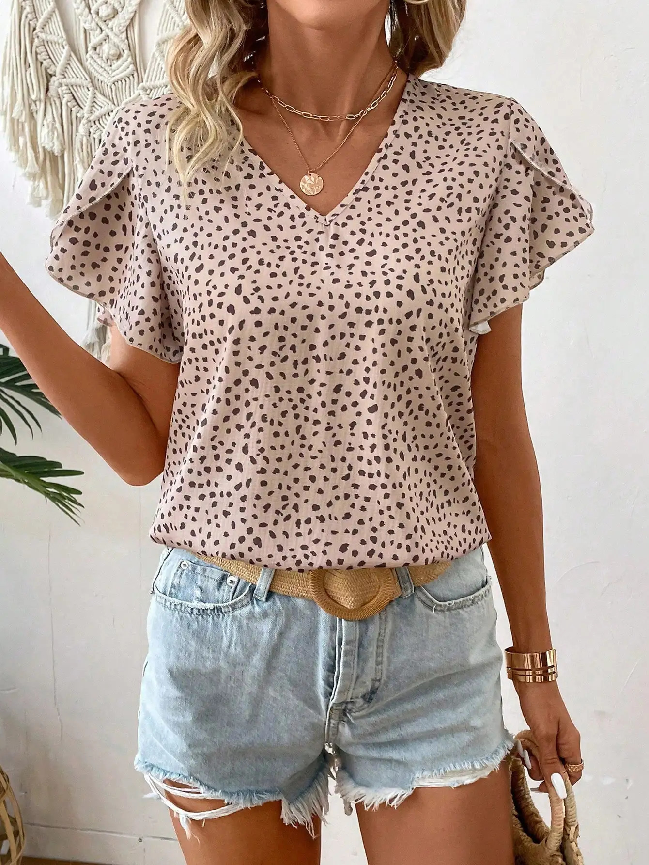 Elegant casual womens shirt small Vneck short sleeves pearl woven 250122