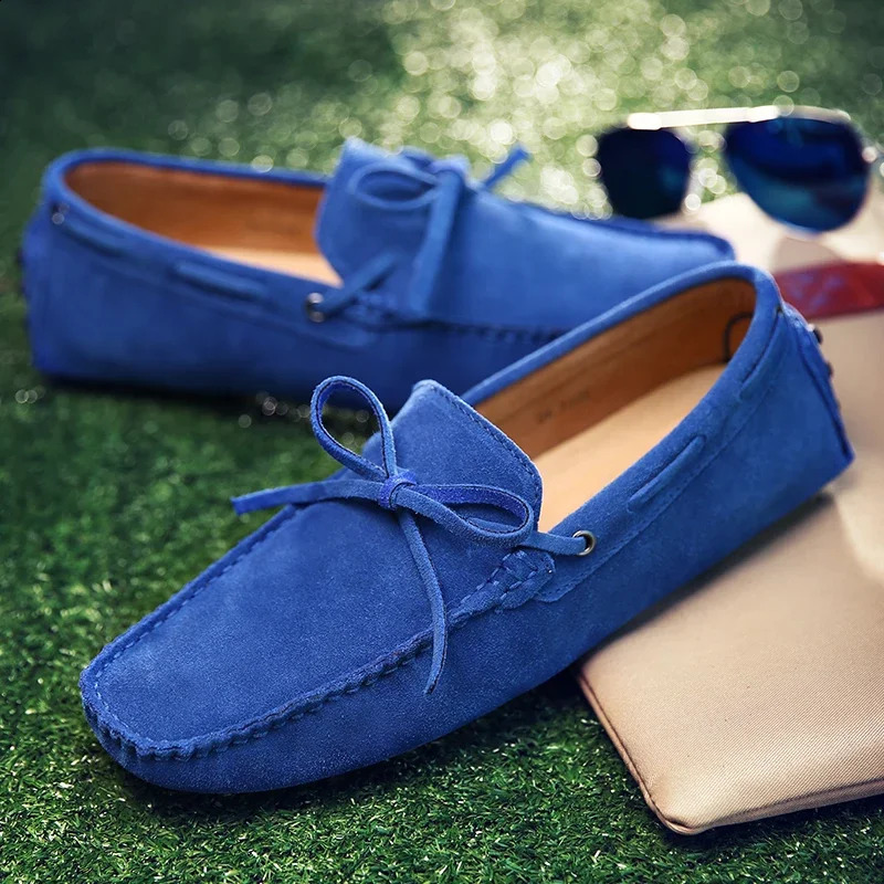 Loafers Men Handmade Leather Shoes Casual Driving Flats Slip-on Moccasins Boat Shoes Plus Size Lace-up lazy bean shoes 250113