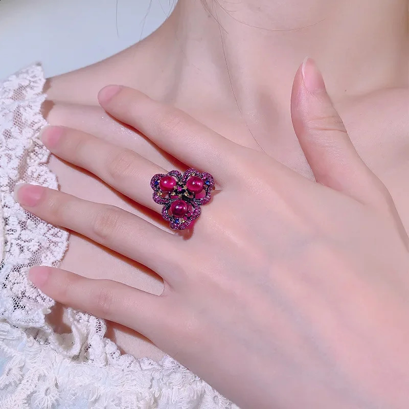 Exquisite Adjustable Statement Ring Hollow Flower Butterfly with Blue Red Gemstone Clusters Trendy Fashion Jewelry for Women 250121