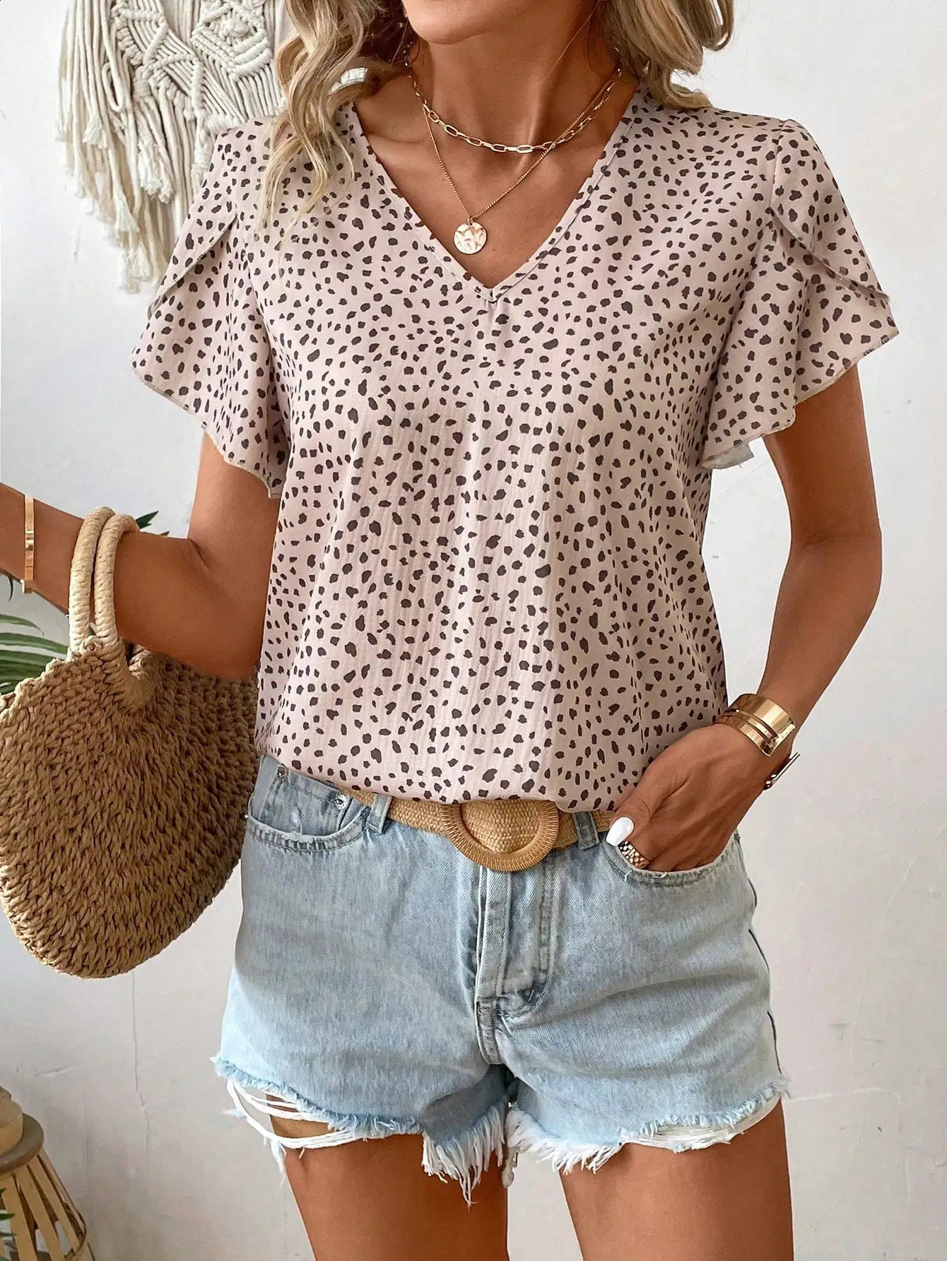 Elegant casual womens shirt small Vneck short sleeves pearl woven 250122