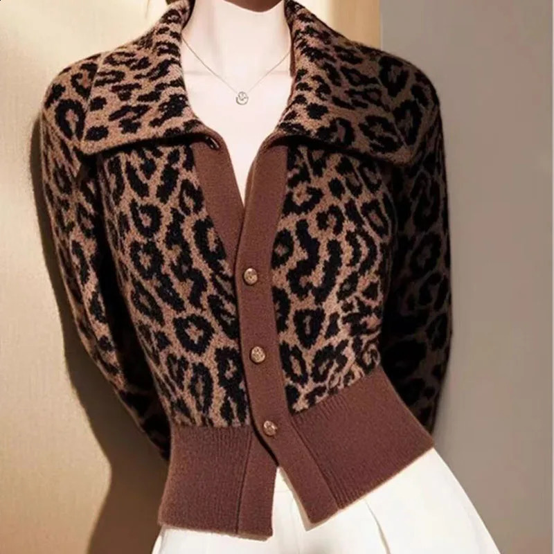 Autumn Winter Fashion Chic Leopard Knitted Cardigan Women Clothing Vintage Y2k Jacquard High Street Sweaters 250121