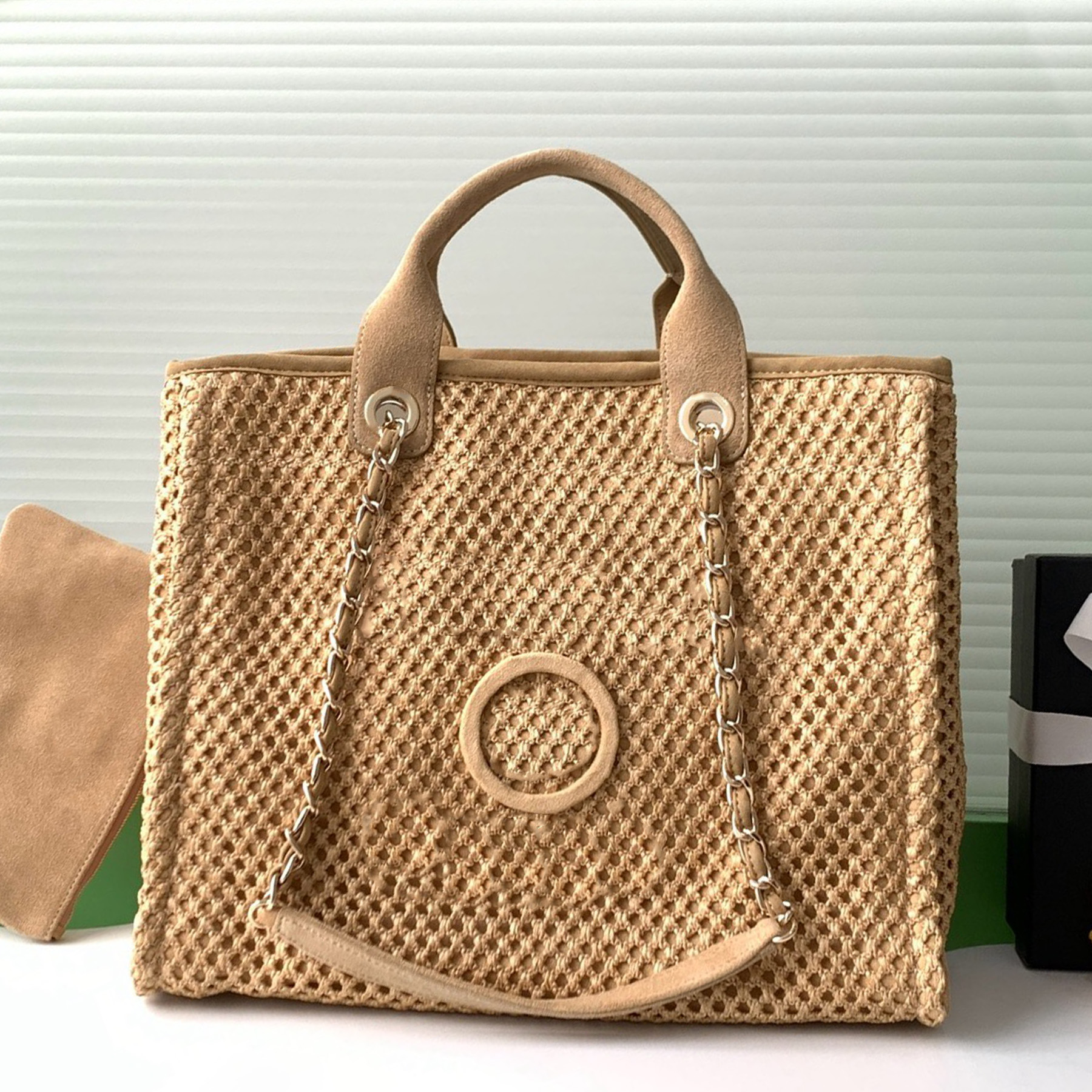 New Large Capacity 10A Straw Tote Bag Luxury Designer Genuine Leather Golden Hardware Shoulder Bag Magnetic Snap Closure Handbag Zipper Pocket Clutch Bag Purse