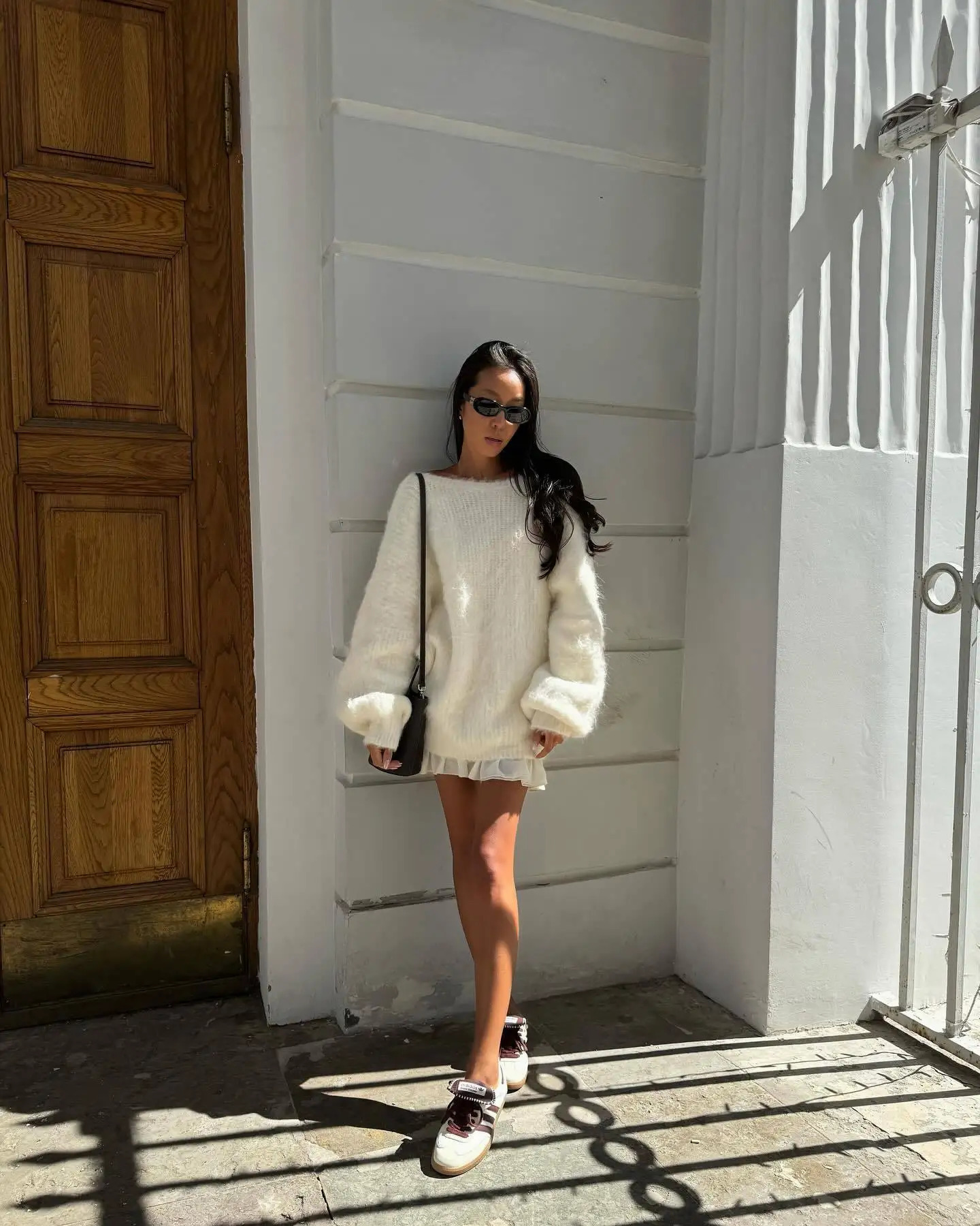 Female Street Pullover Sweater Women Sexy Mohair Pink Backless Elegant Oneck Long Lantern Sleeves Loose Knitwear 250731