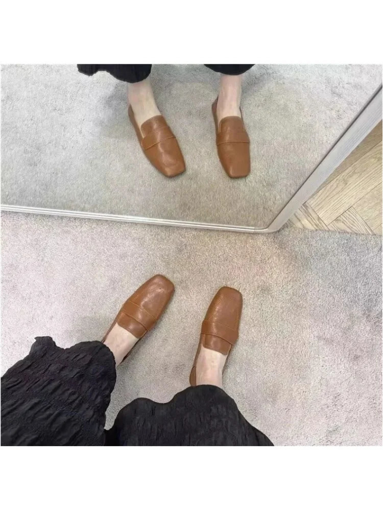 Selling French Retro Square-Toe Loafers for Women - Slip-On Comfortable Flats with Soft Sole Gentle Style Work Pumps 250731