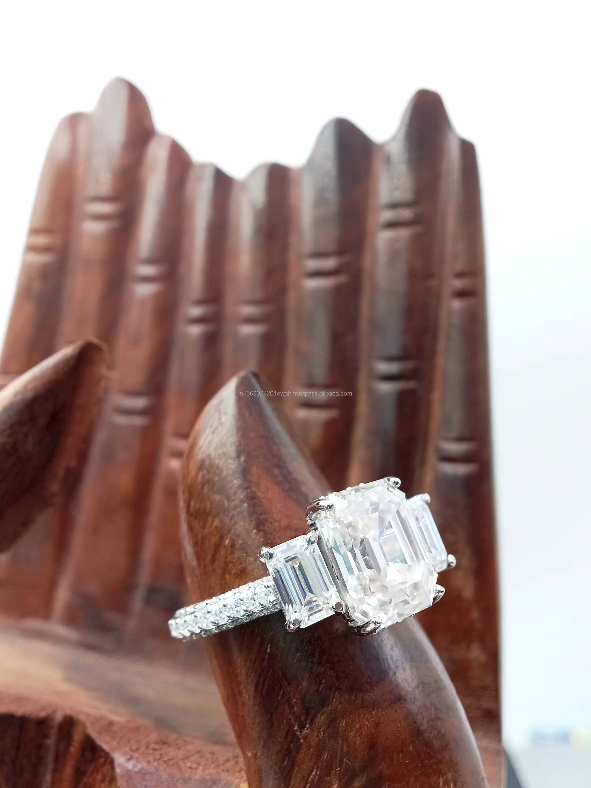 DVINS Iced Out Halo Single 1ct Jewelry Pave Diamond S925 Engagement Wedding Eternity Moissanite THREE STONE Emerald Cut Ring