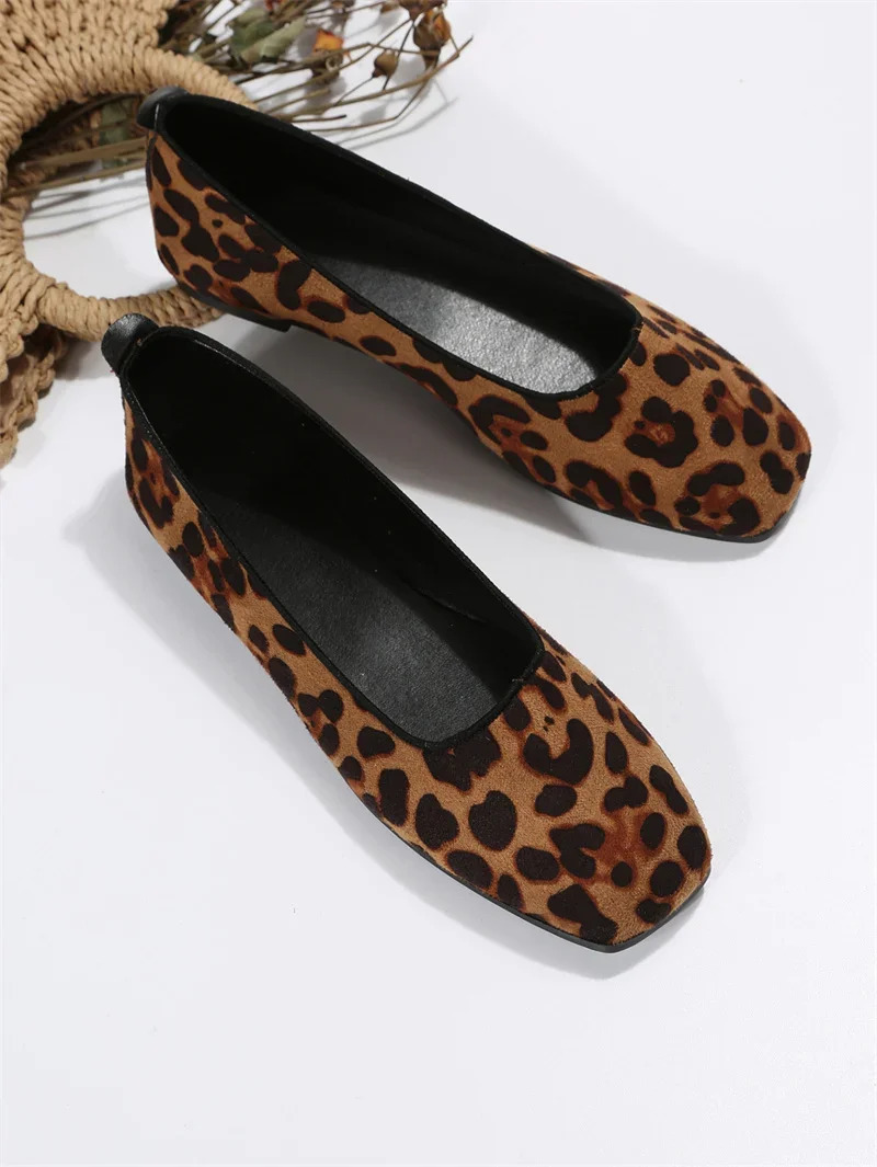 Spring Autumn Fashionable Comfortable Elegant Versatile and Wear-resistant Casual Flat-soled Leopard Print Shoes 250731
