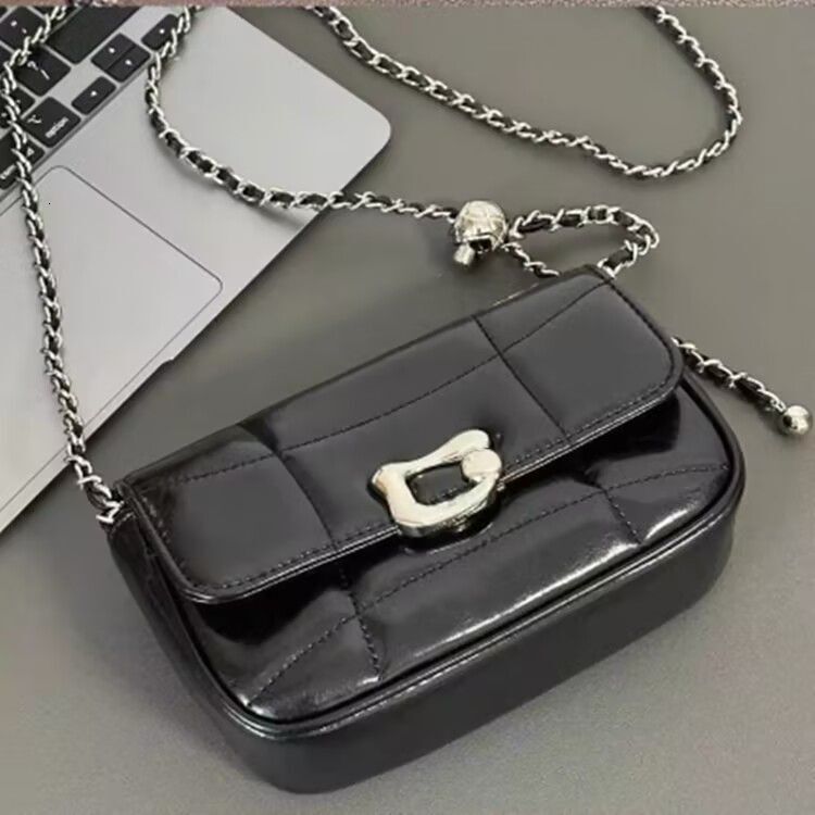 2025 New Trend Niche Design trend Chain Armpit Women s Shoulder Bag Texture Women s Crossbody Bag Simple Retro Style Women s Handbag Summer New Design
