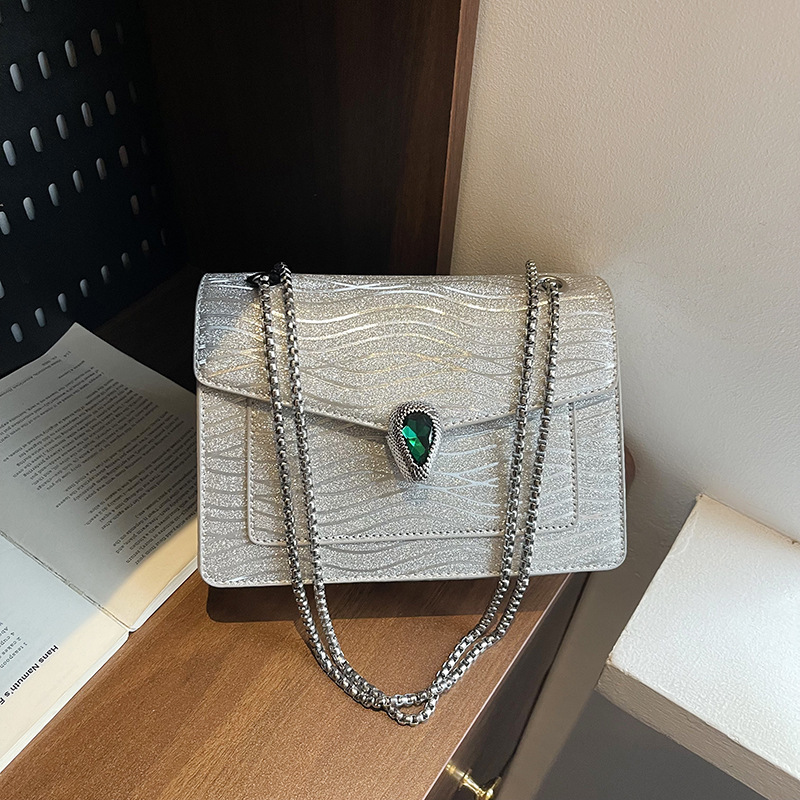 2025 New Women's with Rhinestones, Light Luxury Silver Chain Bag, Textured Commuter Shoulder Crossbody Small Square Bag ddmymoon