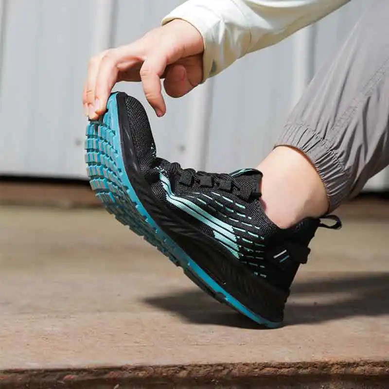 Summer Breathable Insulated Safety Shoes Anti smashing Anti piercing Wear resistant Work Shoes 250731