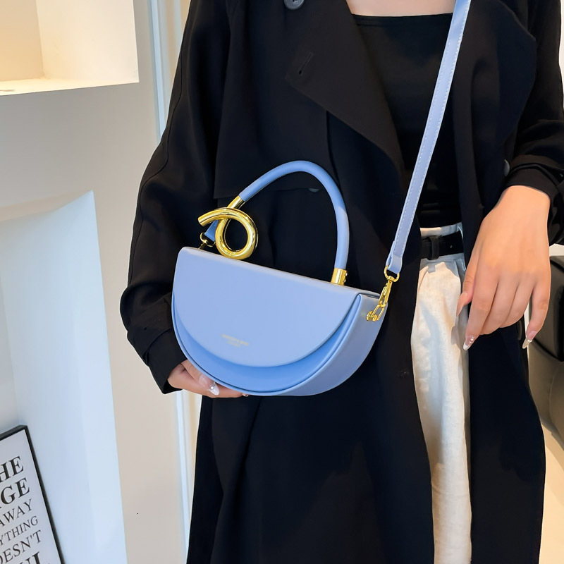 High-End Niche Personality Semi-Circular Handheld Box for Women 2025 New Fashion Light Luxury Single Shoulder Crossbody Saddle Bag ddmymoon