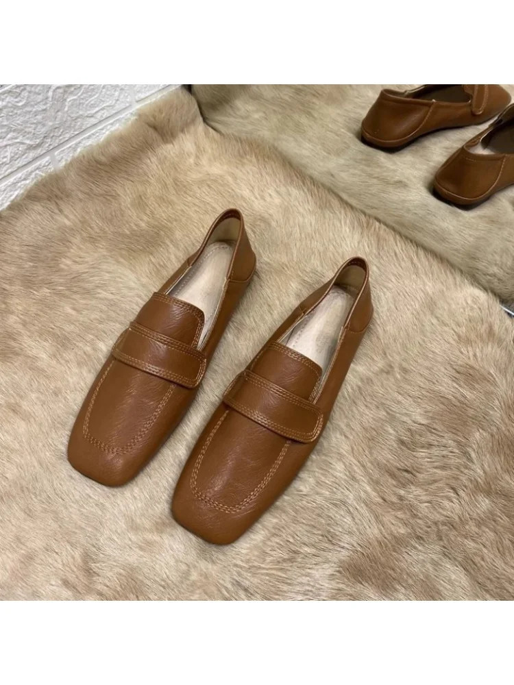 Selling French Retro Square-Toe Loafers for Women - Slip-On Comfortable Flats with Soft Sole Gentle Style Work Pumps 250731