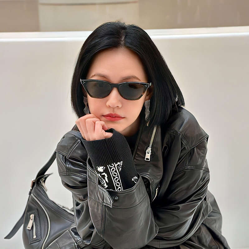 DHcollections Celebrity Cat-Eye Sunglasses UV400 Protection, Unisex Acetate Frame, Retro Chic (Two colors)