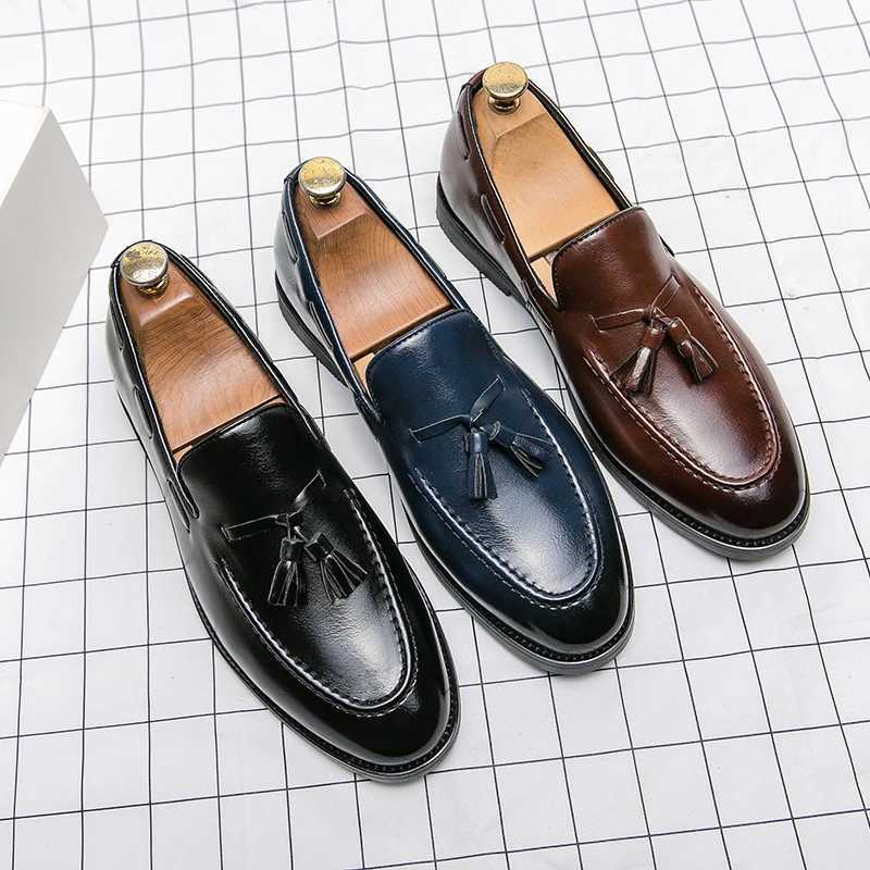 100% Genuine Leather Mens Brogues Shoes High Quality Social Leather Shoes British Tassels Formal Leather Men Wedding Business Dress Leather Shoes Male