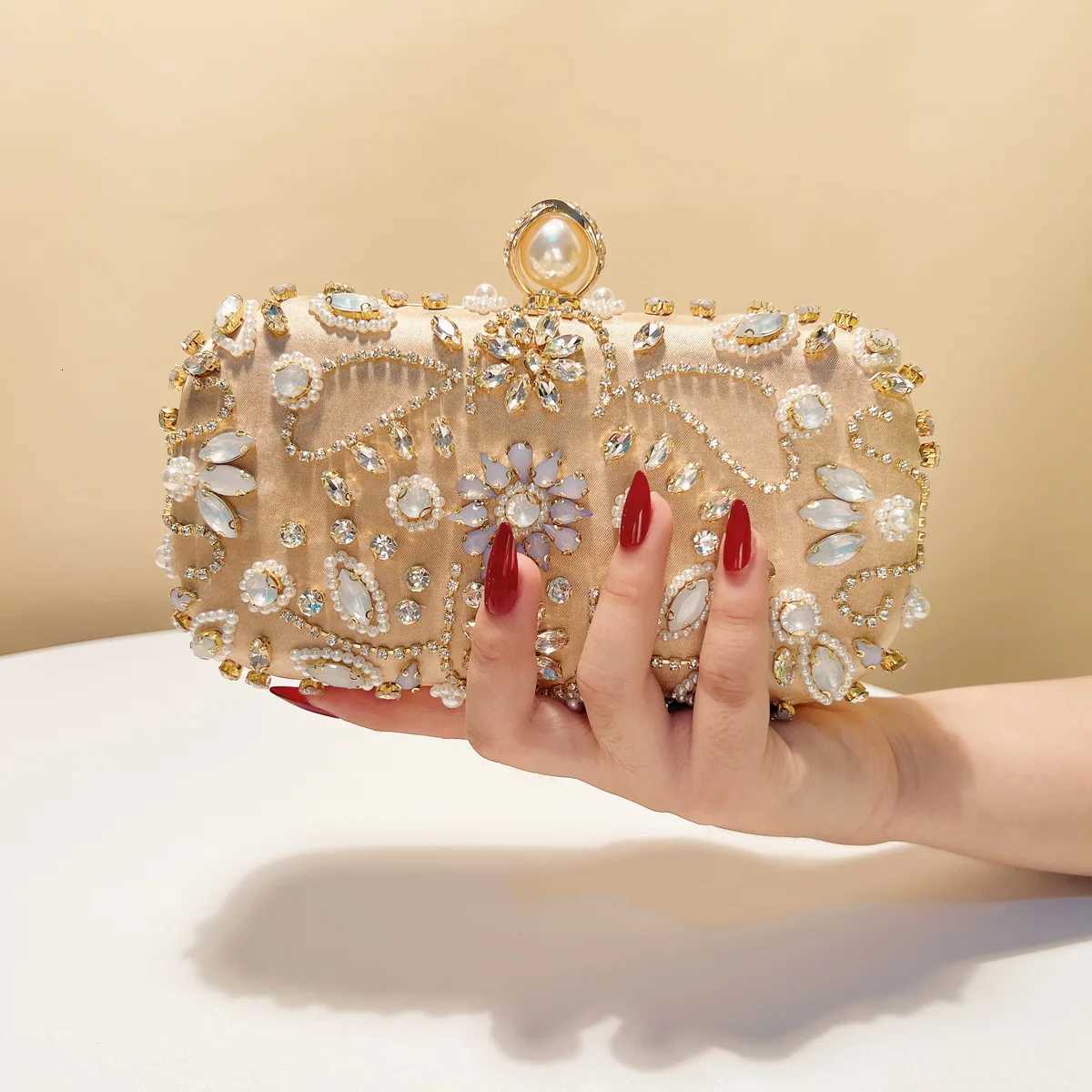 Vintage Style Embroidery Satin Evening Bags Rhinestones Party Small Clutch Handbags Metal Pearl Diamonds Flap Golden Purse Y250731