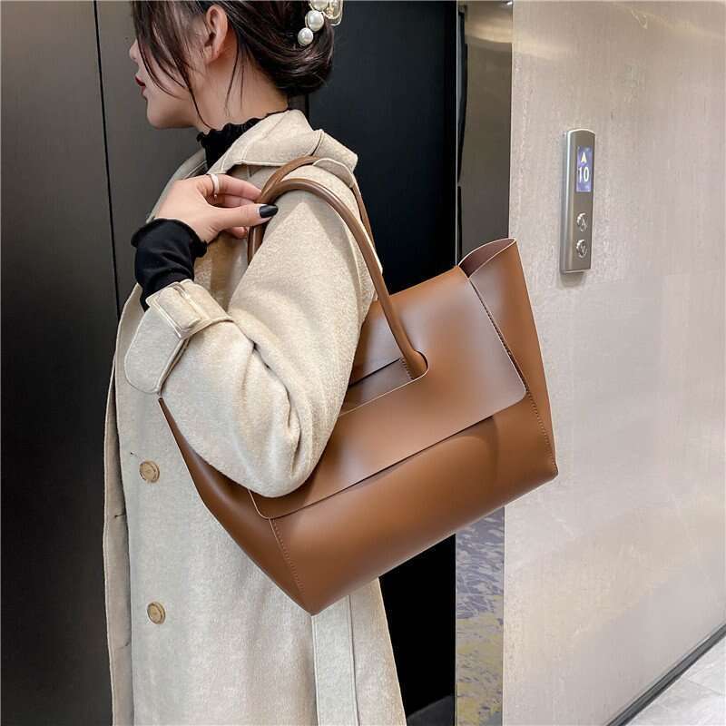Large Capacity Tote Bag for Women Commuter Shoulder Bag Handheld Versatile Shoulder Armpit Bag Large Bag Handbag Casual Bag Work Tote Black Brown Prem