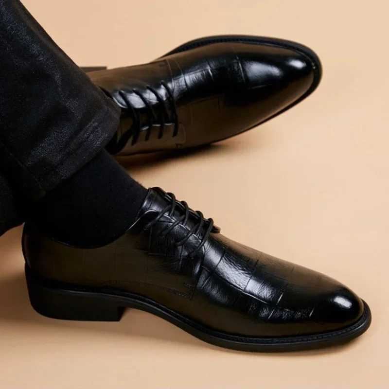 2024 Trend Mens Formal Shoes Leather Casual Social Shoe Male Pointed Toe High Quality Official Office Cheap Clearance XJ250801