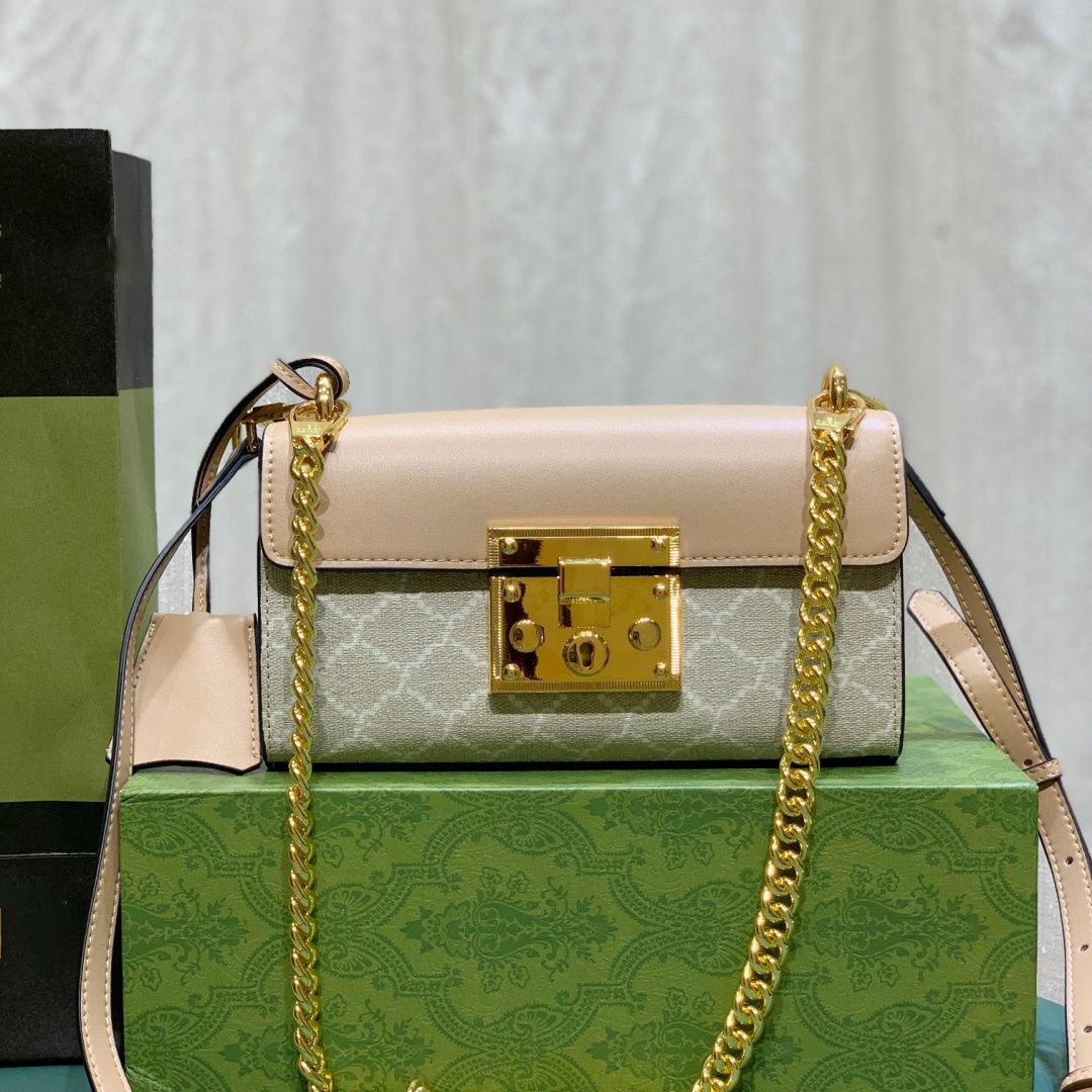 Luxury Designer Padloc Casual Retro Handbags Stylish elegant WomenPurse Luxury Shoulder Crossbody classic design Retro versatile slingbag