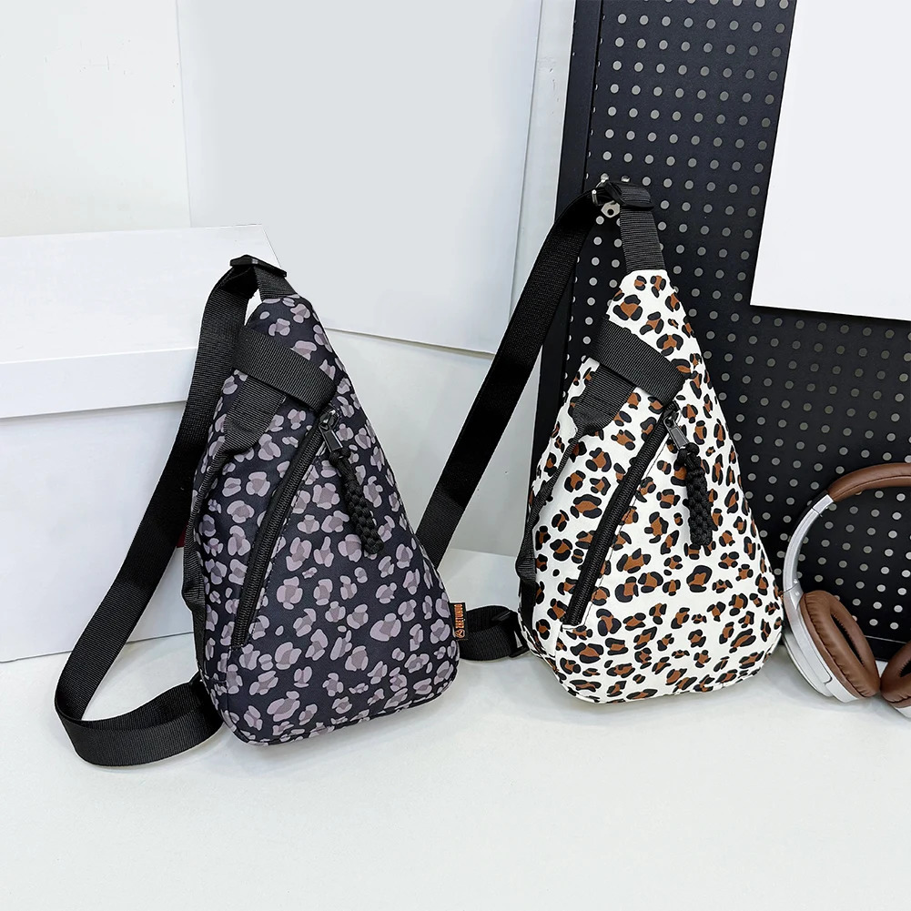 Women Leopard Print Chest Bag with Adjustable Strap Canvas Shoulder Bag Large Capacity Female Travel Commute Bag 250731