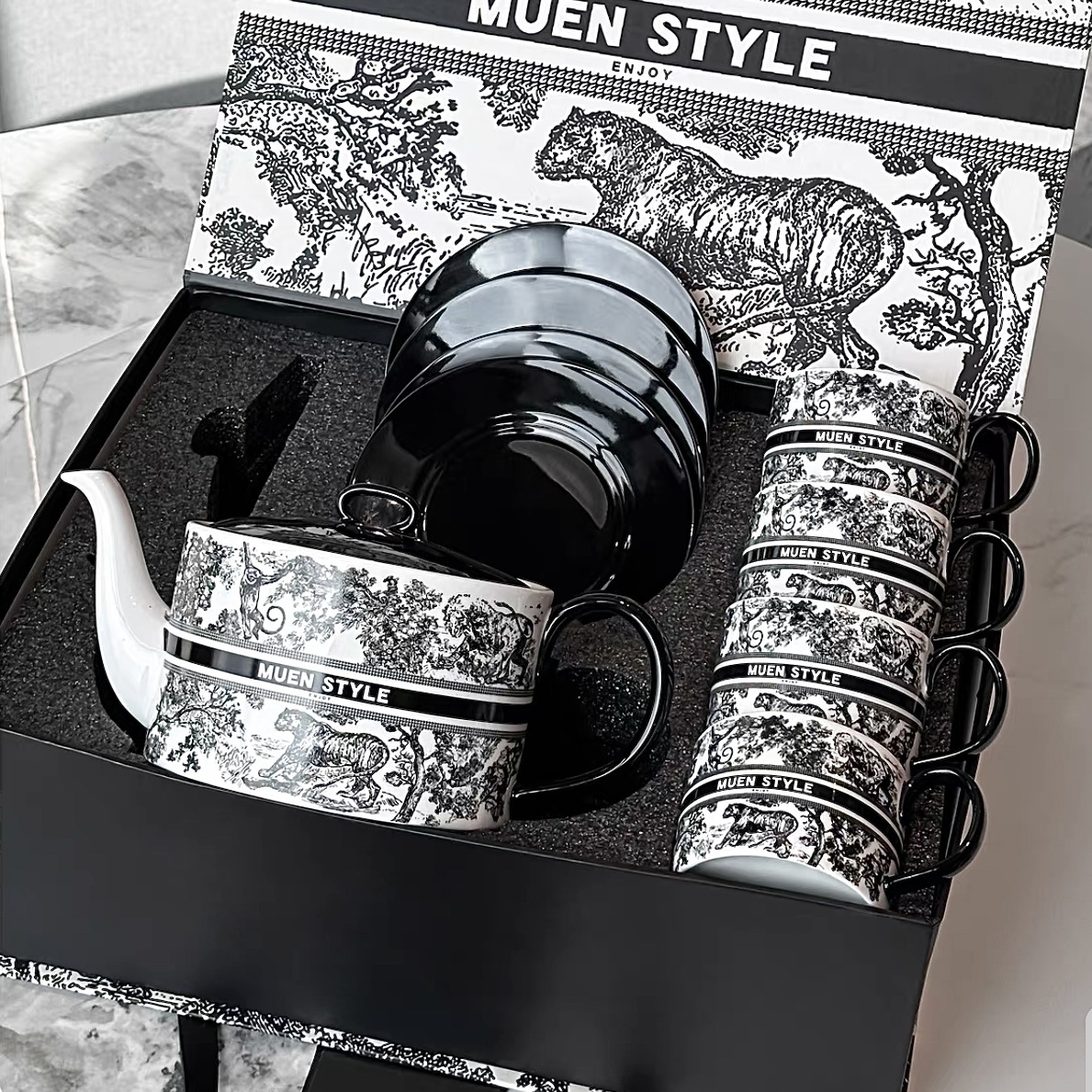 Designer Ceramic Cup 9 pcs/set retro personalized tea set Luxury home living room entertaining drinking cup Mugs