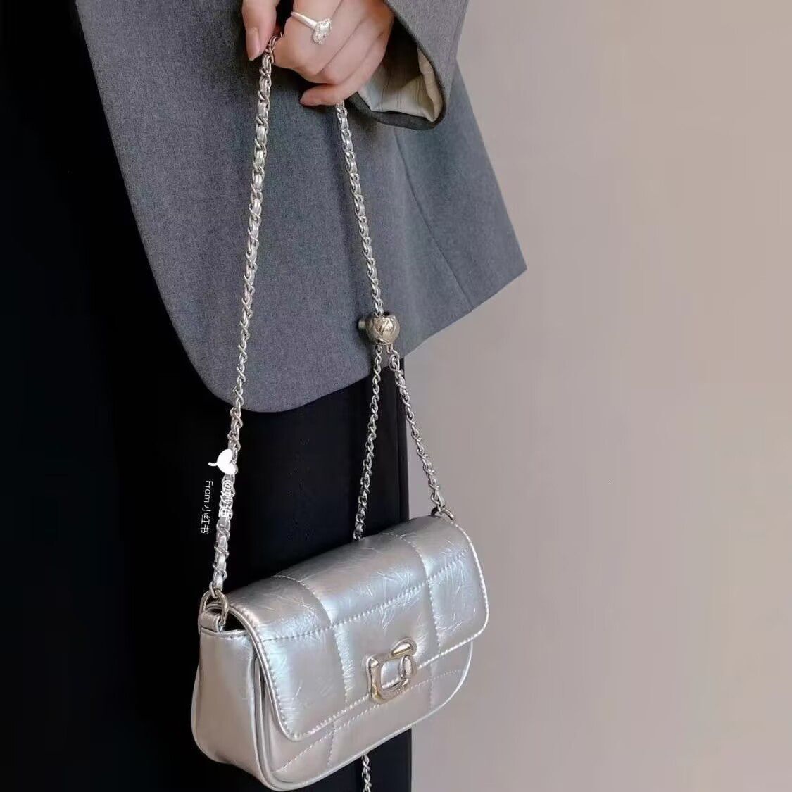 2025 New Trend Niche Design trend Chain Armpit Women s Shoulder Bag Texture Women s Crossbody Bag Simple Retro Style Women s Handbag Summer New Design