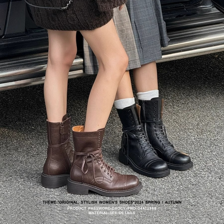 2025 Free Shipping designer for womens boots black brown New Fashionable Versatile Retro Vintage Lace up Milard Martin Boots