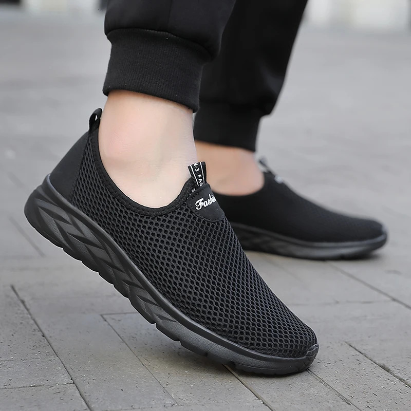 YRZL Sneakers Men Summer Casual Shoes Men Mesh Breathable Outdoor Non Slip Sports Shoes Slip on Loafers for Men Pius Size 39-46 250731