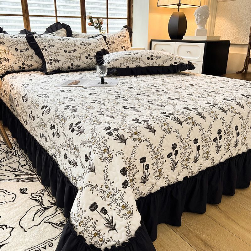 Luxury Designer Four-season Bed Skirt Lace Thickened Bed Sheet Four-piece Set Quilted Non-slip Bed Cover Single Piece Three-piece Set Tatami Mattress 