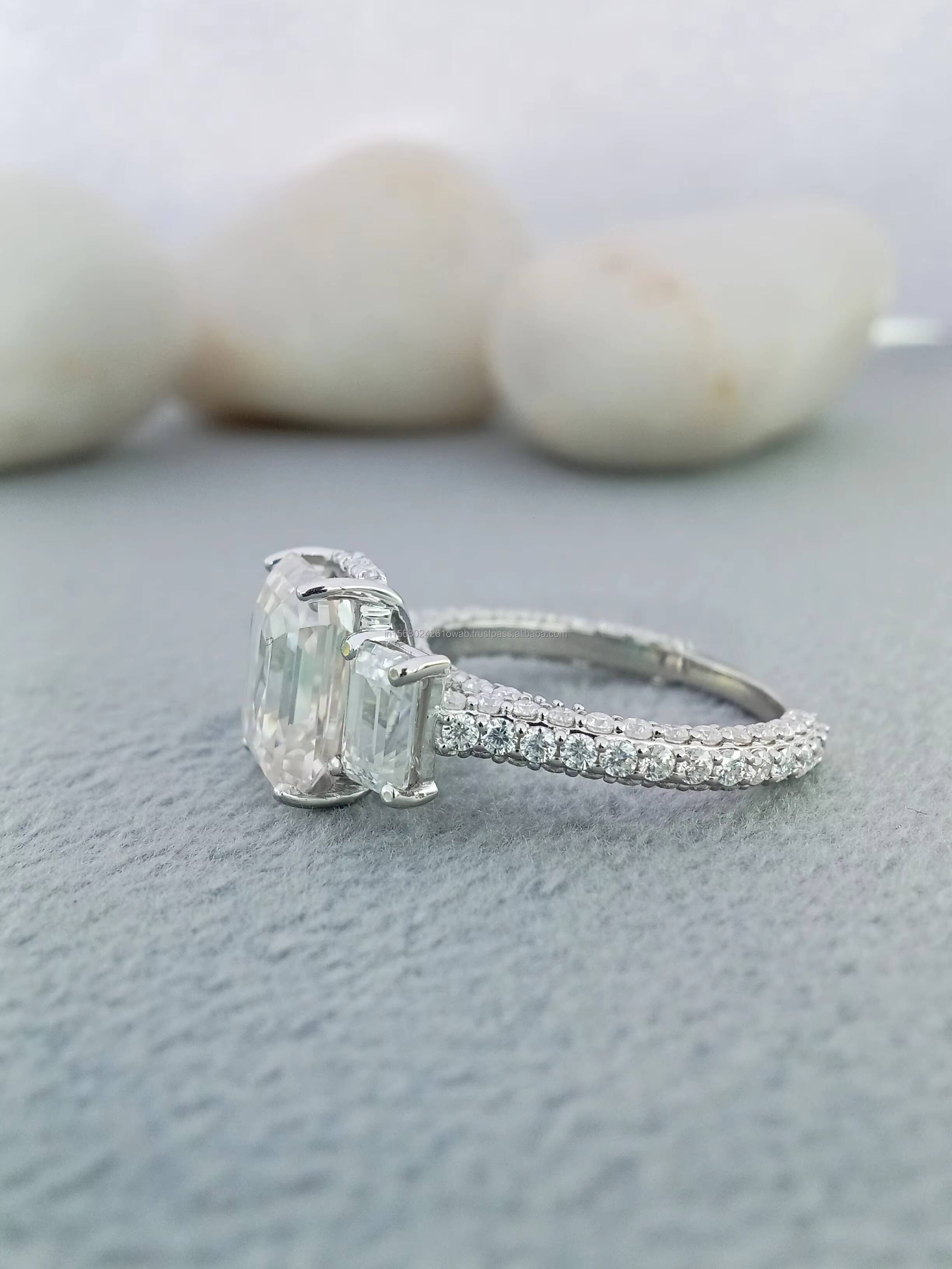 DVINS Iced Out Halo Single 1ct Jewelry Pave Diamond S925 Engagement Wedding Eternity Moissanite THREE STONE Emerald Cut Ring