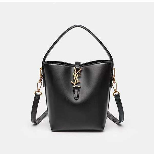 2025 New Fashion Trend Women's Bucket Bag Same Style Light Luxury High-end Feel Crossbody Shoulder Handbag