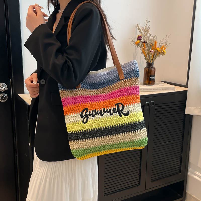 Women's Fashion Rainbow Stripe Knitted Bag Free Shipping Designer Luxury Letter Embroidered Handbag Leisure Vacation Beach Bag Single Shoulder Sh