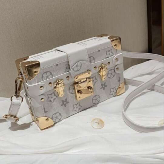 MKF DHessentials Printed Women's Box High-Value New Light Niche Makeup Small Square Single Shoulder Crossbody Bag