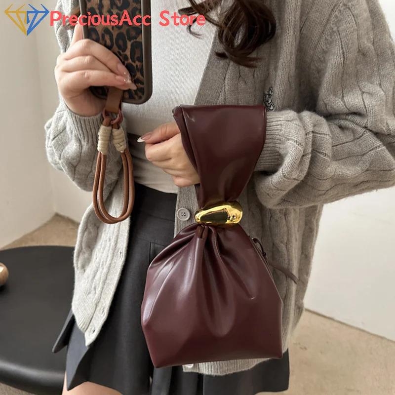 Mini PU Leahter Underarm Pleated Cloud Bag For Women Fashion Female Retro Bucket Shoulder Bag Handbags And Purses 250731