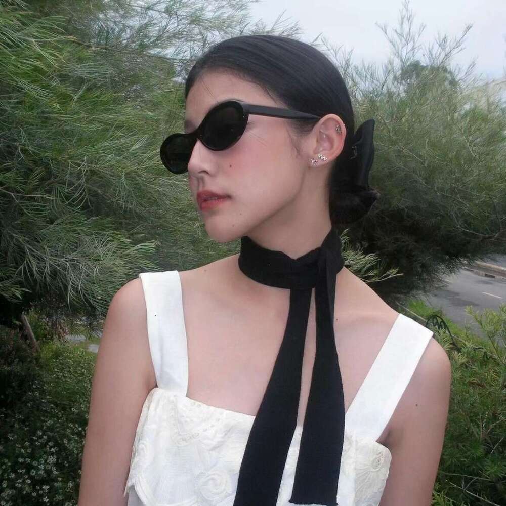 DHsunglasses Fashion Cat-Eye Sunglasses UV380 Protection, Chunky Acetate Frame, Trendy Oversized Design for Women