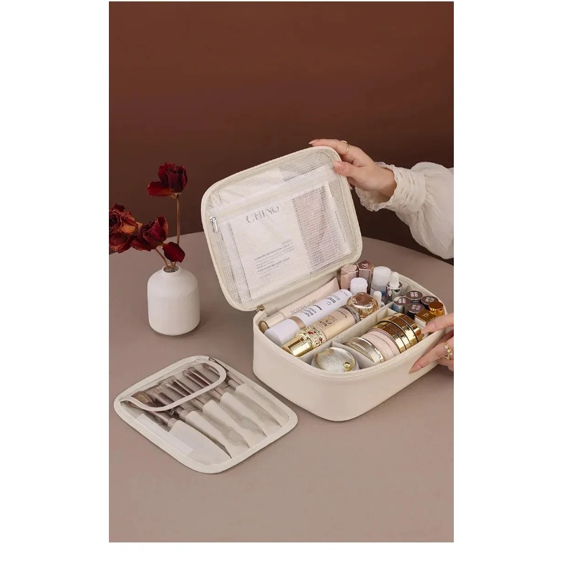 Sleek Compact Cosmetic Tote for Everyday Use Ideal Multi-Purpose Purse For Keeping Your Vanity Kit Organized