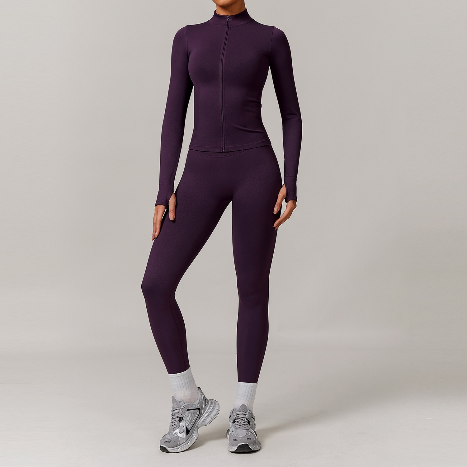 Seamless Strappy Back Yoga Set 2-Piece Tight Fit Sportswear for Women, Quick-Dry Gym & Fitness Outfit