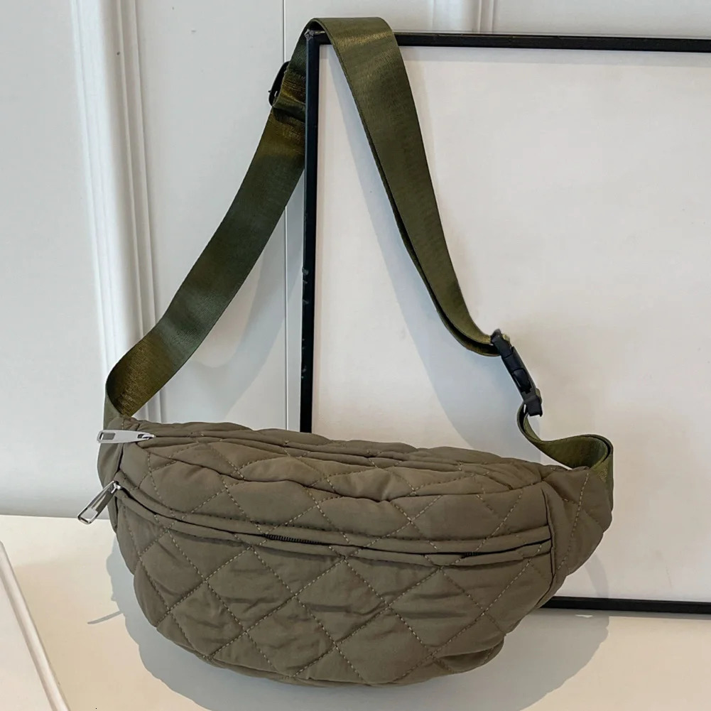 Quilted Waist Bag Fashion Chest Bag Adjustable Strap Vintage Belt Bag Large Capacity Soft Bum Bag Zip Closure for Autumn Winter 250731