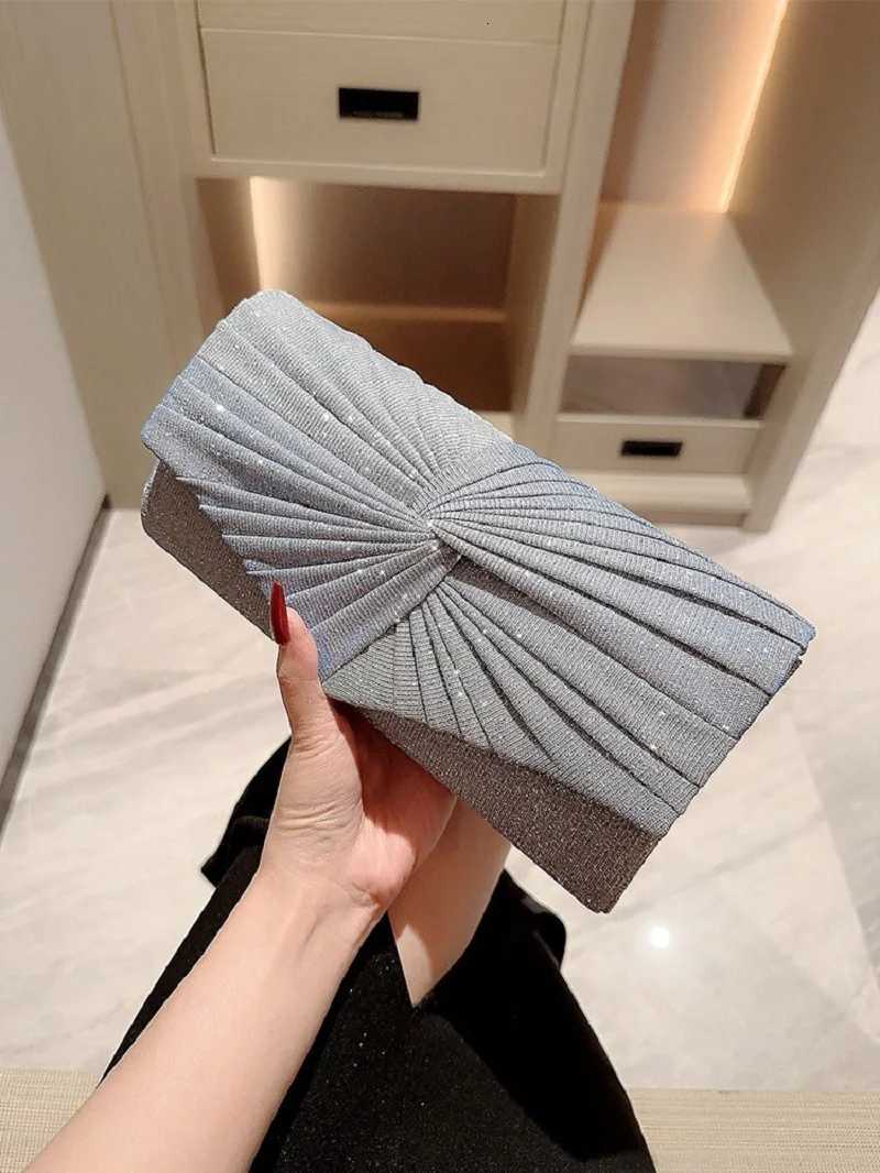 Shiny Banquet Clutch Bag Womens Pleated Handbag Fashion Glitter Flap Square Messenger Bag Females Party Clutch Bag Y250731