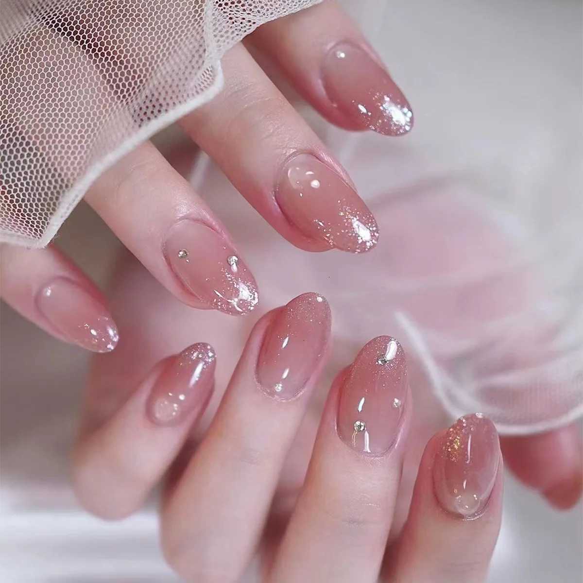 24pcs Fake Nail Sets Wearable Simple Almond False Nails with Gradient Pink Design Press on Nails Round Head Short Manicure Z250801