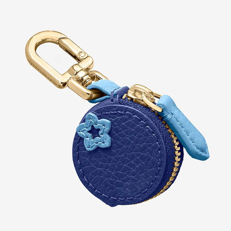 Keychains Fruit Shape Cherry Design Charm Coin Purse Blueberry Peach Cute Key Chain Mini Pouch Wallet Gift For Airtag Girl Women