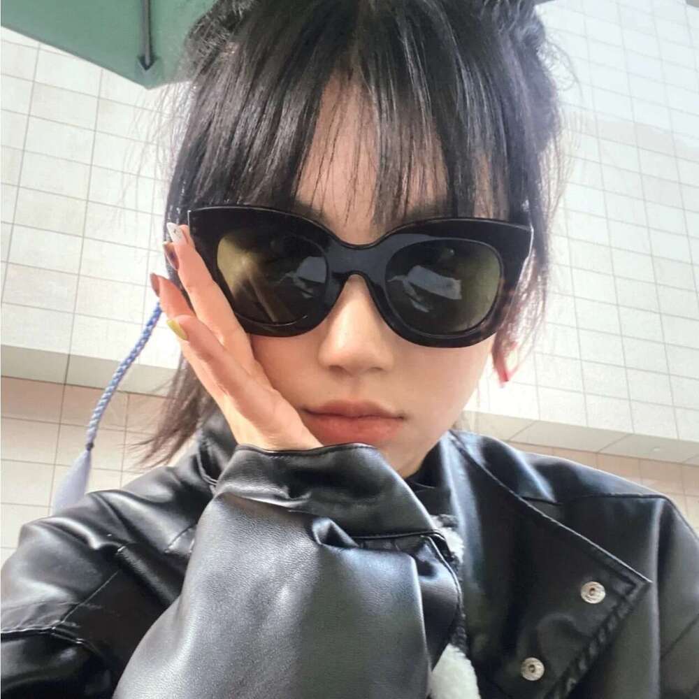 DHsunglasses Oversized Cat-Eye Sunglasses UV400 Protection, Bold Acetate Frame, Unisex Fashion Statement (Black/Tortoise)