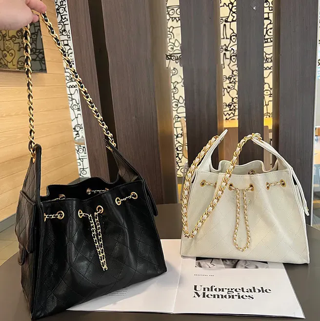 designer Luxury bucket bag Caviar Leather evening shoulder bag Hobo tote bag lady shipping Bag chain on wallet purse bag Handbag High Quality Woman With Dust bags