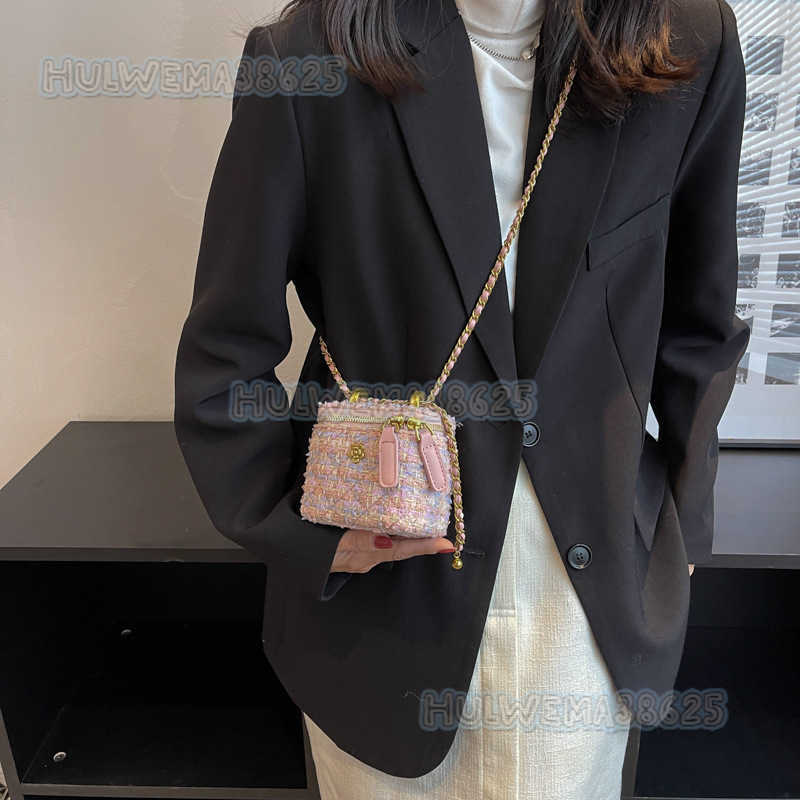 Womens Bag High-quality Niche Design Bag Womens Autumn New Chain Crossbody Bag Textured Handbag H250801