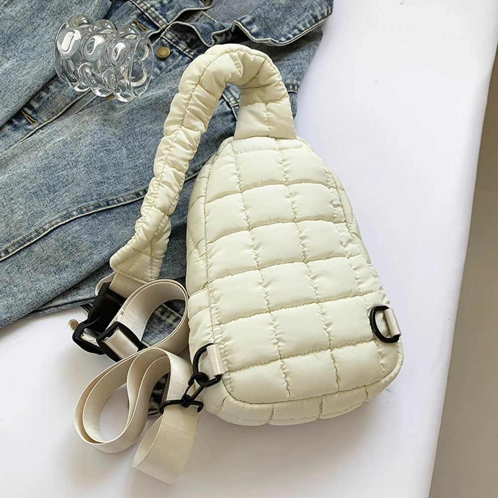 Women Quilted Chest Bag Cloud Waist Bag Zip Closure Puffer Crossbody Sling Bag Adjustable Strap Casual Waist Pack Soft Hobo Bag 250731