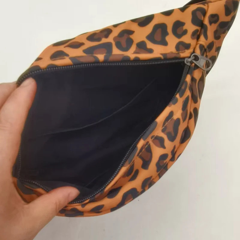 Fashion Leopard Print Waist Bag Street Trend Fanny Pack Woman Chest Packs Nylon Belt Bag Female Shoulder Crossbody Bags 250731