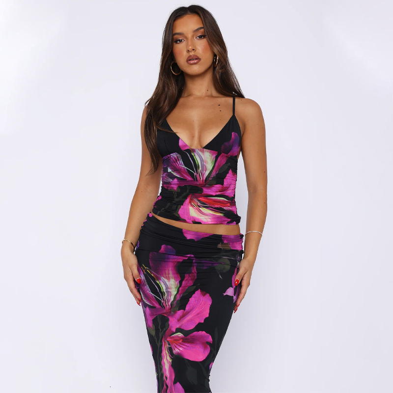 Womens Two Pieces Dress 2025 Summer New Product Fashionable Printed Slim Sexy V-neck Vest Slim Fit Skirt Set 9 Colors
