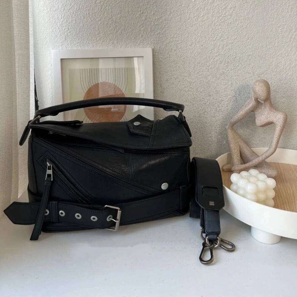 Y2K Retro Punk Moto Style Tote Rivet Splicing Design Fashion Handbag PU Leather Large Capacity Women Crossbody Bag