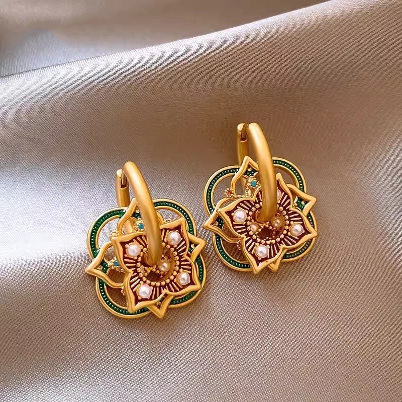 New Enamel Oil Drop Flower for Women, Light Personality Chinese Style Earrings, Niche Zircon Earrings